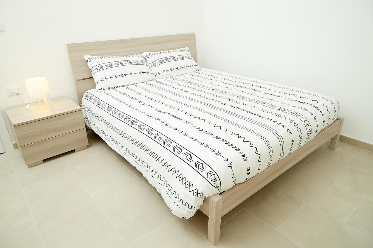 ברינדיזי Scirocco Guest House מראה חיצוני תמונה