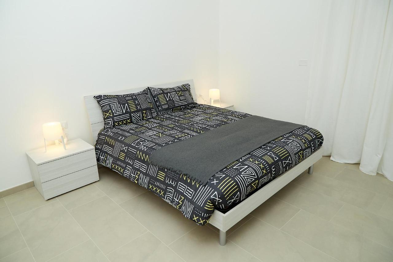 ברינדיזי Scirocco Guest House מראה חיצוני תמונה